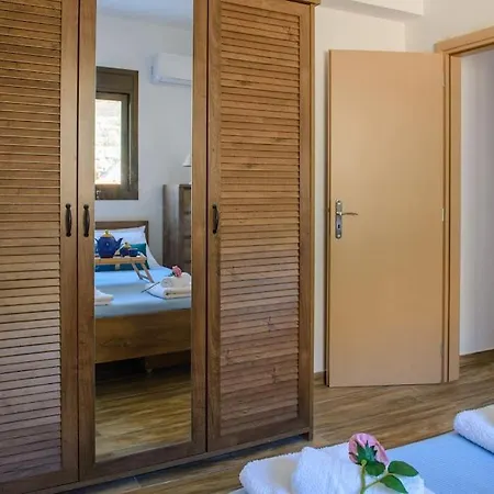 Blue Bay , First Floor Apartment