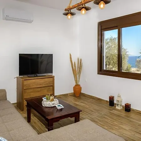 Blue Bay , First Floor Апартаменты Архангелос