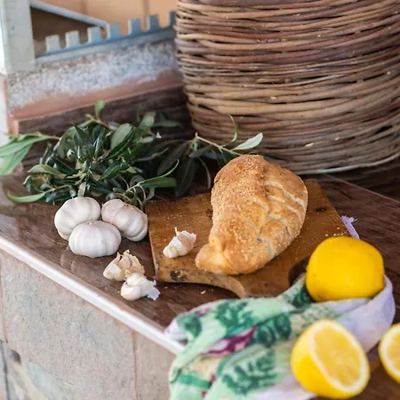 Blue Bay , First Floor 아파트 아크앤젤로스